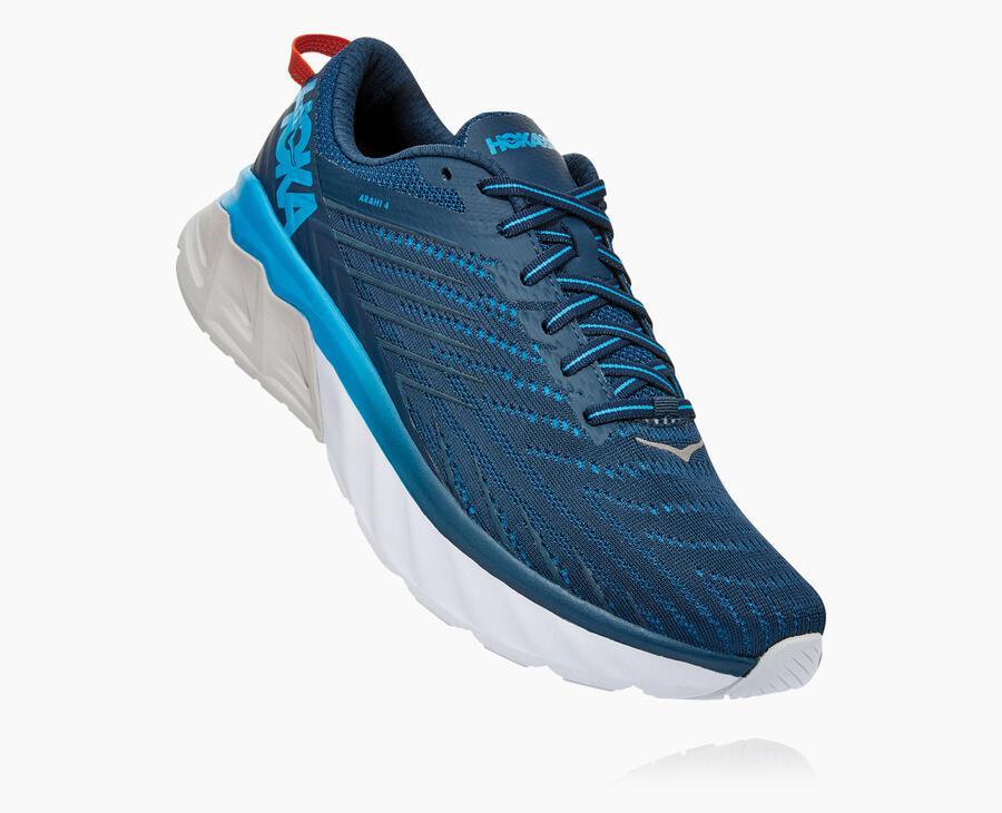Men's Arahi 4